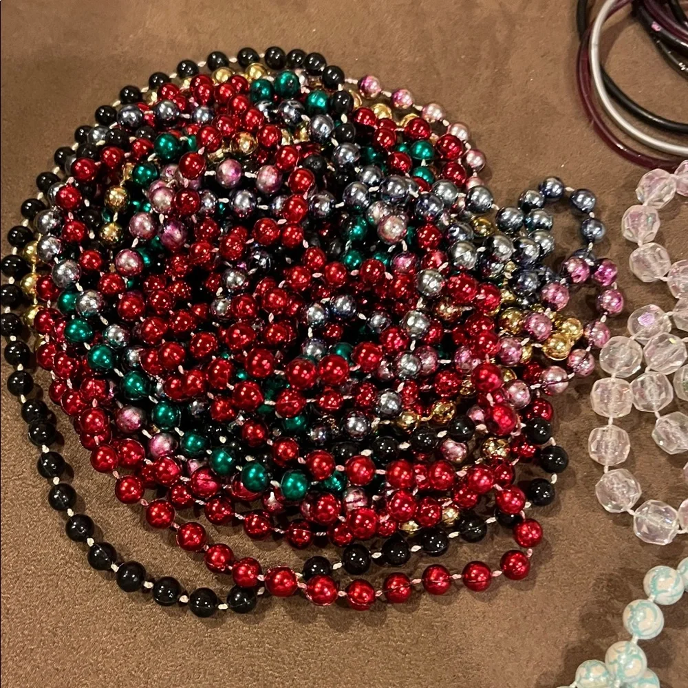 Multicolor Girls Beaded Necklace and Bracelet Set